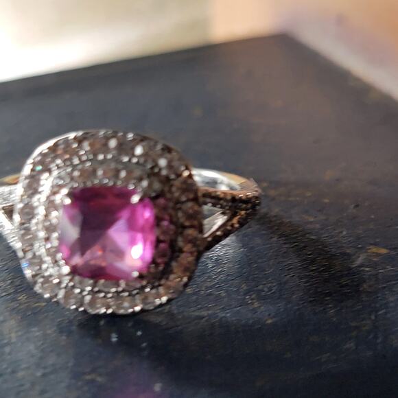 Glamorous Rhodium-Plated Size 9 Ring with Pink Gemstone and Pave Accents - Picture 6 of 16